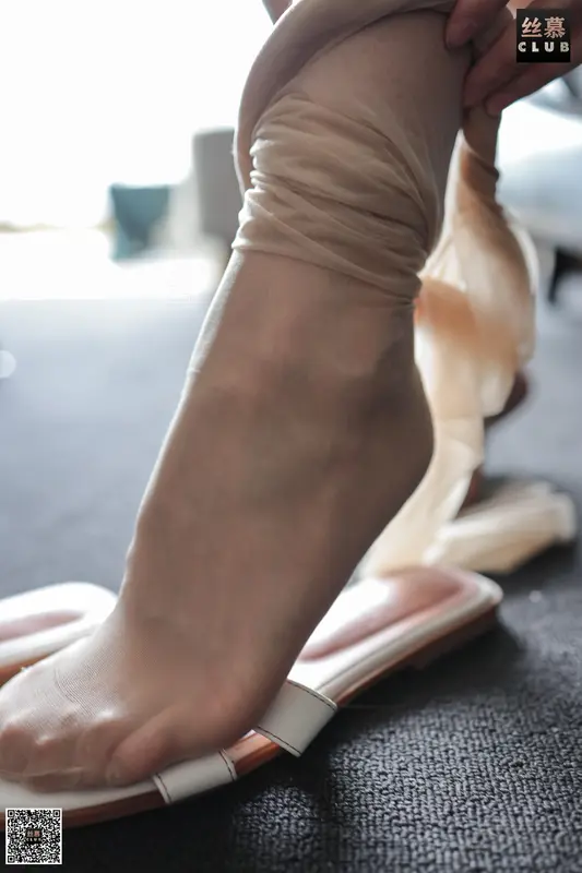 SM077 天天一元 佳佳 - 丝慕写真